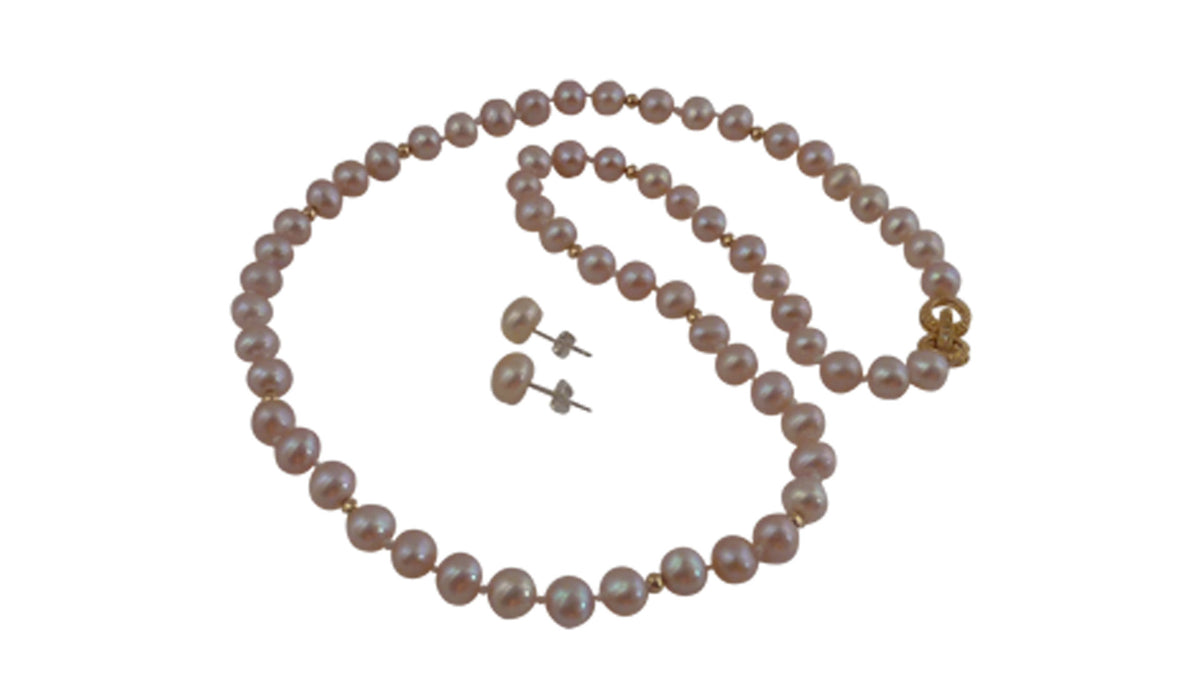 Modern real pearl jewelry featuring real pink pearls.  Elegant pink pearl necklace for everyday wear.