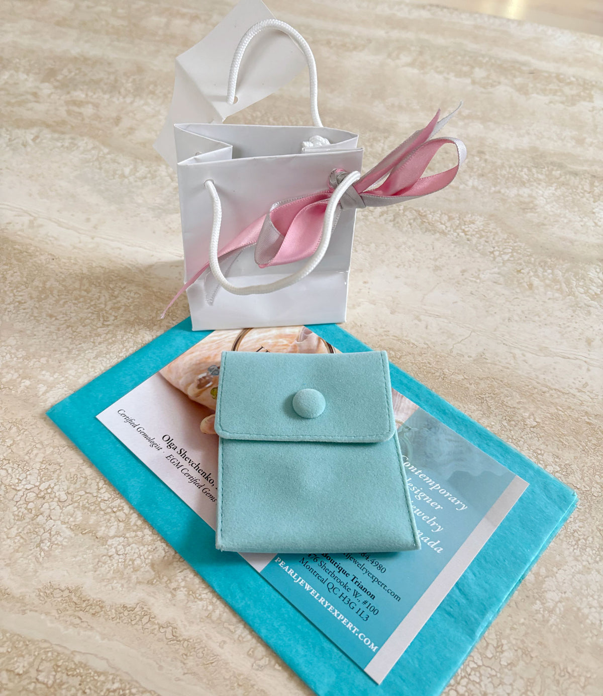 Modern custom pearl jewelry is always a wonderful and memorable jewelry gift in Montreal