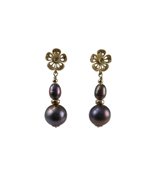 Modern black pearl earrings designed and created by Jewelry Olga Montreal, Canada