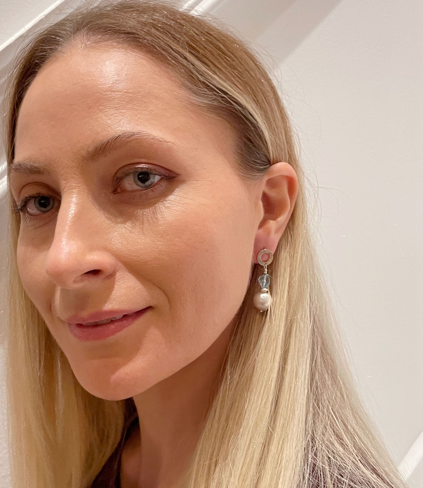 Stunning pearl earrings with apatite wil finish your look.  Contemporary custom pearl jewelry