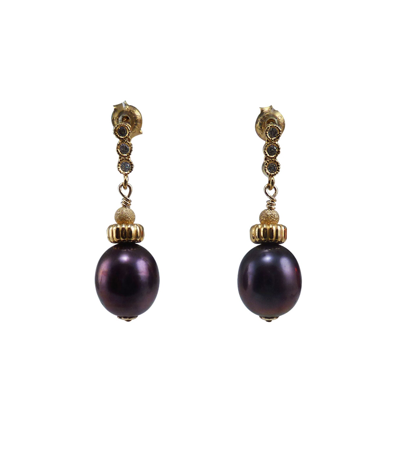Stylish black pearl earrings featuring beautiful freshwater "black" pearls. Contemporary custom pearl jewelry