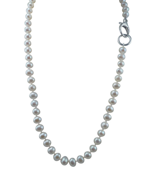 Stylish mens pearl necklace for contemporary men.  Custom pearl jewelry for fashion-forward man