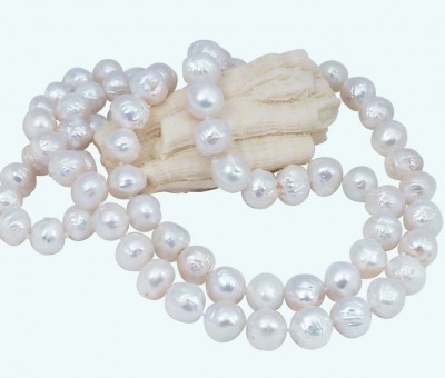 Chinese Kasumi pearls in designer pearl jewelry by Jewelry Olga Montreal Canada